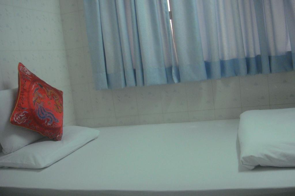 Paris Guest House Гонконг Номер фото