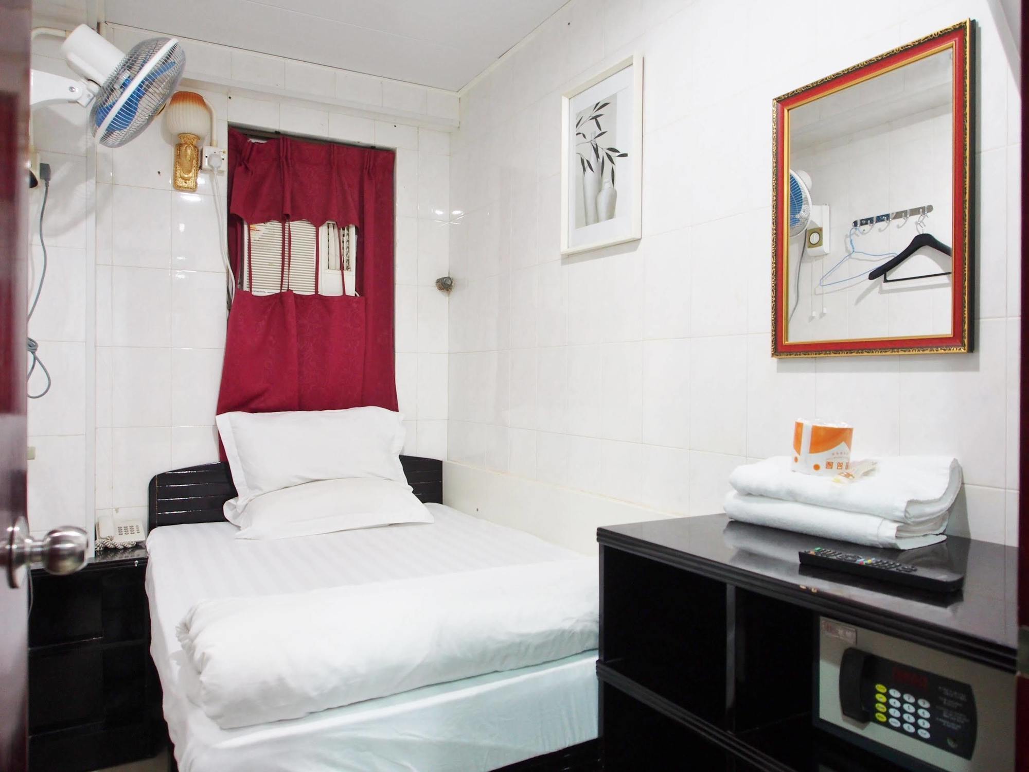 Paris Guest House Гонконг Екстер'єр фото